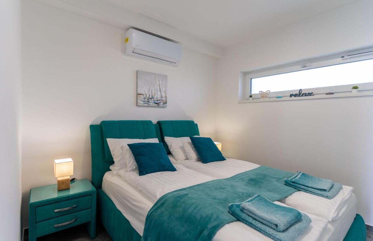 Relax Beach Apartman Fonyód エクステリア 写真
